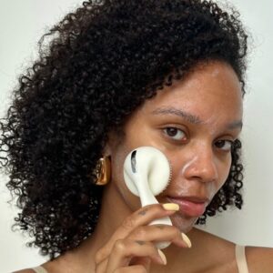 Glow Expert Facial Brush